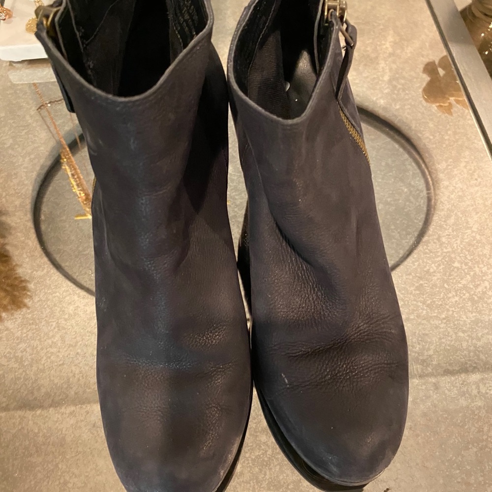 PB booties